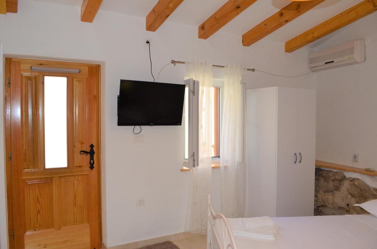 Apartman Romana โตรกีร์ ภายนอก รูปภาพ