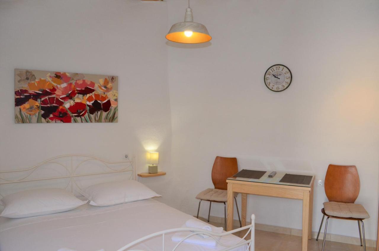 Apartman Romana โตรกีร์ ภายนอก รูปภาพ